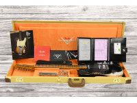 Fender Custom Shop 1952 Telecaster Super Heavy Relic 1-Piece Quartersawn MN Aged Black Fender Custom Shop 1952 Telecaster Super Heavy Relic 1-Piece Quartersawn MN Aged Black